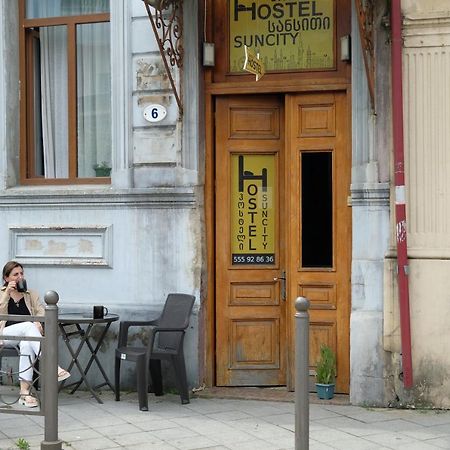Suncity Hostel Batumi Luaran gambar