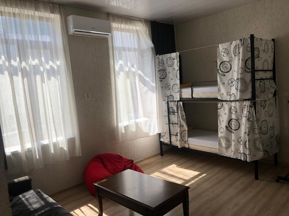 Suncity Hostel Batumi Luaran gambar